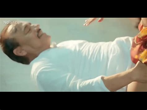 El Suegro Se Folla A La Nuera Mientras Hace Yoga XVIDEOS