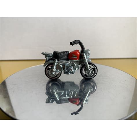 Xe Hot Wheels Loose Kh Ng H P Nhi U M U Basic Shopee Vi T Nam