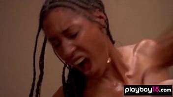 Desagradable Pareja Amateur Follando Con Una Zorra De Bano Bisexual Tetona Emma Xvideos