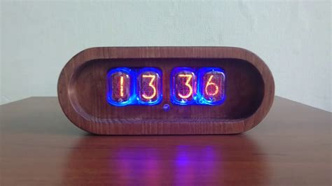 Часы на ИН-12 (Nixie clock) - YouTube