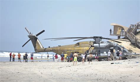 Hard helicopter landing claims Marine, injures 11 | The Japan Times