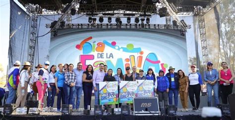 Tere Jiménez Encabeza El Festejo Por El Día De La Familia En Aguascalientes