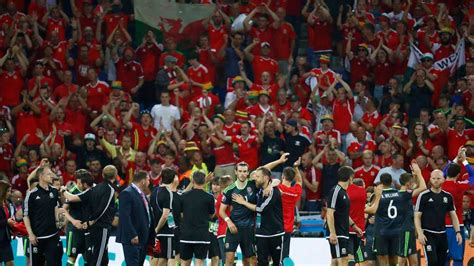 Wales Stars Praise Fans After Euro 2016 Exit Uk News Sky News