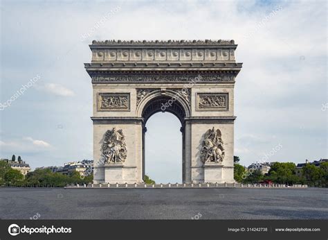 The arch of triumph — Stock Photo © satur73 #314242738