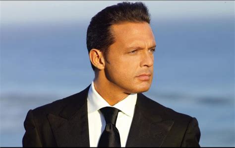 Luis Miguel Preocupa A Sus Fans Por Su Delgadez Extrema Video El