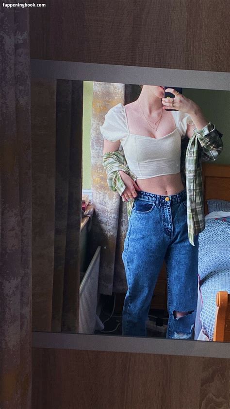 Laura Anne Laura Anne Lauraartea Laura Anne Nude OnlyFans Leaks The Fappening