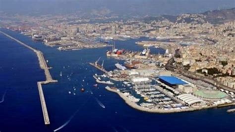 Nuova Diga Del Porto Di Genova Tutti I Cassoni Realizzati A Vado