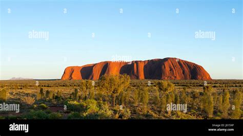 Sunrise Over Uluru, Uluru-Kata Tjuta National Park, Northern Territory ...