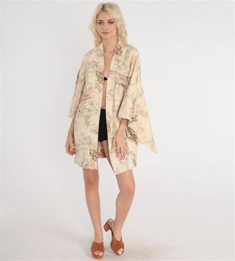 Metallic Floral Kimono 70s Lingerie Robe Cream Sparkl Gem