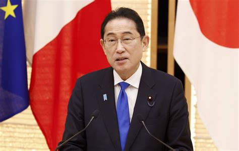 Japon Le parti au pouvoir dans la tourmente à cause de danseuses en bikini