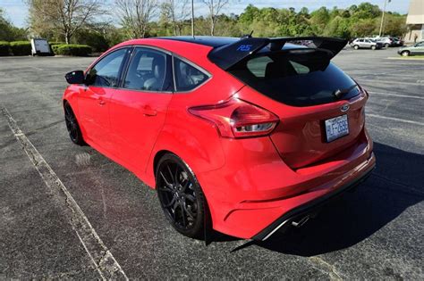 The 2018 Ford Focus Rs The Hottest Hot Hatch Ever To Come From The Blue Oval The Online