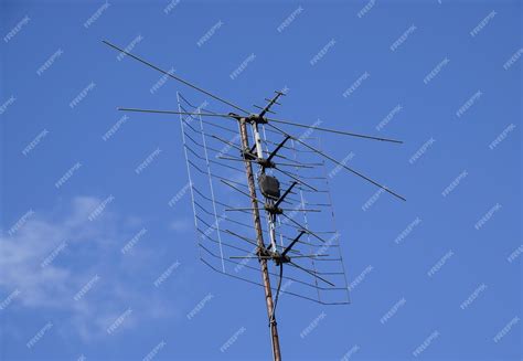 Решетка всеволновой синфазной антенны Телевизионная антенна для приема ...