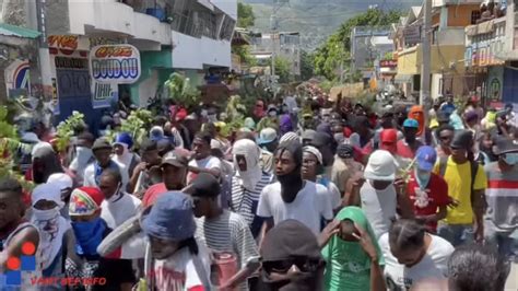 Hait Nueva Manifestaci N De Vecinos De Carrefour Feuilles Para Exigir