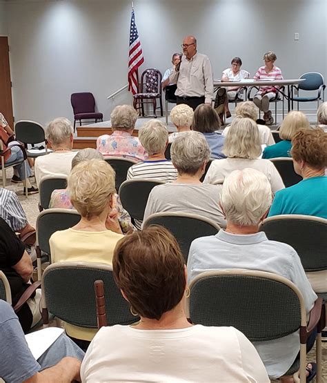 Mayflower Residents Association Meets Mayflower Community