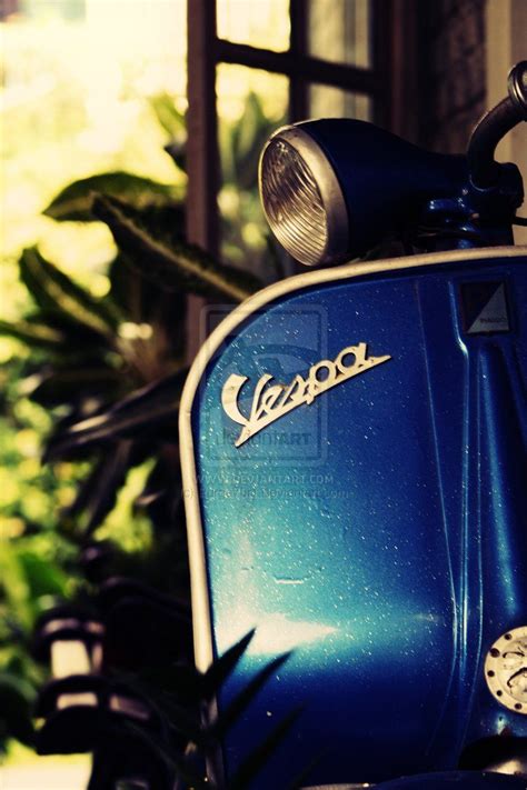 antique vespa Native Brand, Scooter Motorcycle, Vespa Vintage, Super Yachts, Beauty Shots ...