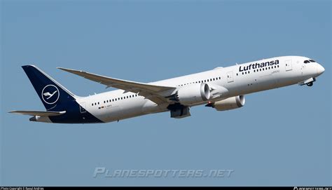 D ABPD Lufthansa Boeing 787 9 Dreamliner Photo By Raoul Andries ID