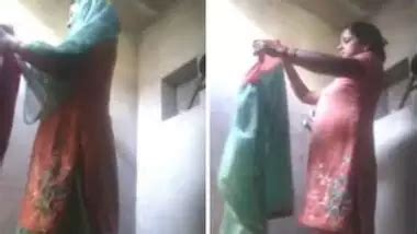 Bhabhi Likes Devar Watching Her Bath Porn Indian Film