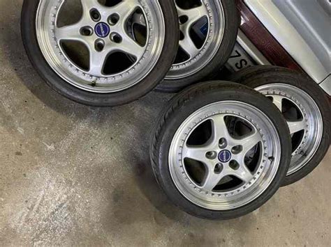 Pièces PORSCHE Jantes pièces et voitures de course à vendre de