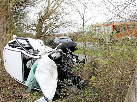 Drei Schwerverletzte Nach Unfall Bei Wipshausen