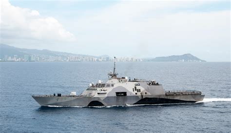 DVIDS Images USS Freedom LCS 1 Arrives At Joint Base Pearl Harbor