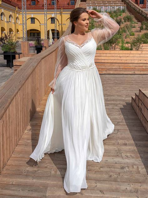 Sheath Chiffon Plus Size Wedding Dress With Long Sleeves