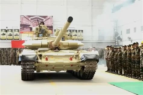 Angkatan Darat India Menerima Tank Tempur Utama T Bhishma Mk