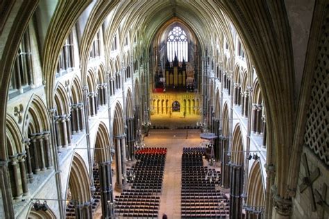 Lincoln Cathedral - History, Facts, Opening Hours and Tickets