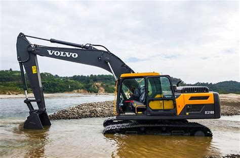 Volvo Ec D Crawler Excavator Ton Hp Specification And Features