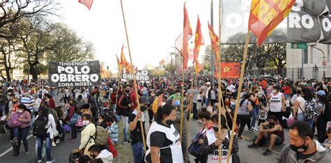 Organizaciones Sociales Levantaron El Acampe Frente Al Ministerio De