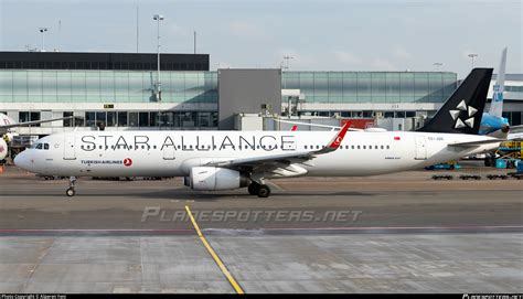 Tc Jsg Turkish Airlines Airbus A Wl Photo By Alperen Yeni Id