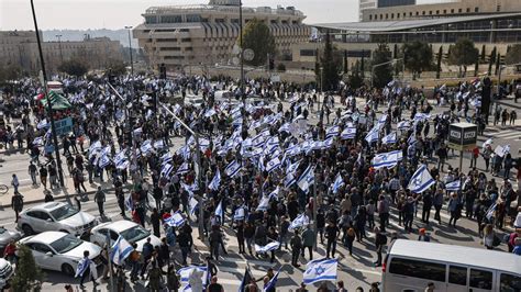 Protests Across Israel As Netanyahus Government Introduces Bill To Weaken Courts Cnn