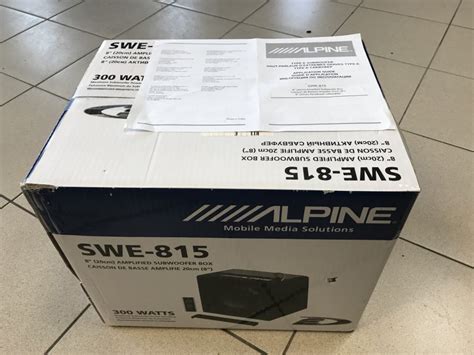 Subwoofer Alpine SWE-815 (Aktivni s pojačalom)
