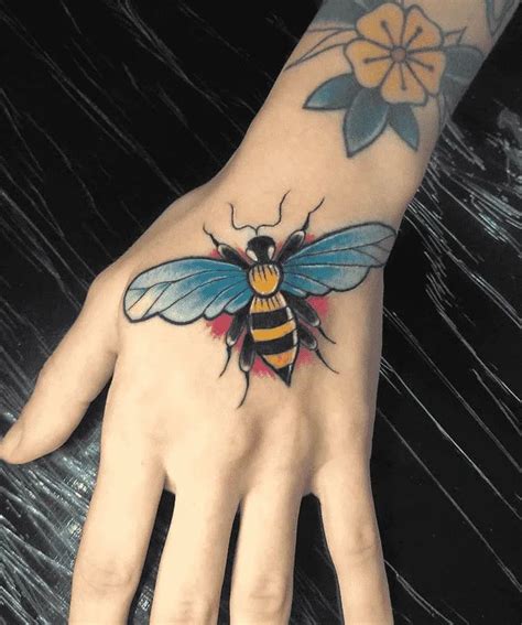 Bee Tattoo Design Images (Bee Ink Design Ideas) | Bee tattoo, Tattoos ...