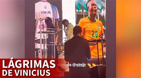 The Moment When Vinicius Breaks Down Crying At An Act In Brazil