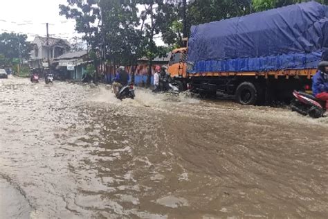 Gedebage Masih Banjir Saat Hujan Yana Genangan Air Cepat Surut Ayo