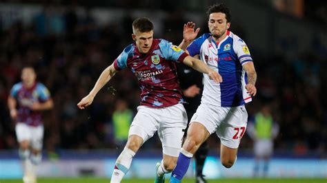 Pundit Backs Hull City To Sign Blackburn Rovers Lewis Travis