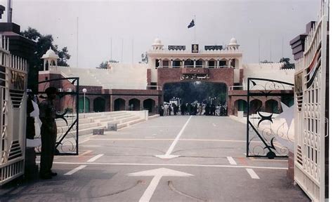 Pictures of Attari/Wagah Border