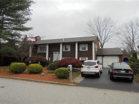 4 Juniper Dr West Warwick Ri 02893 Trulia