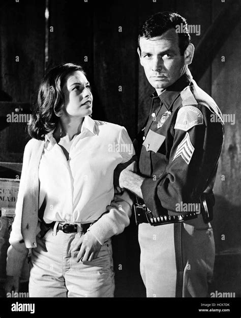 Ring Of Fire Joyce Taylor David Janssen 1961 Stock Photo Alamy