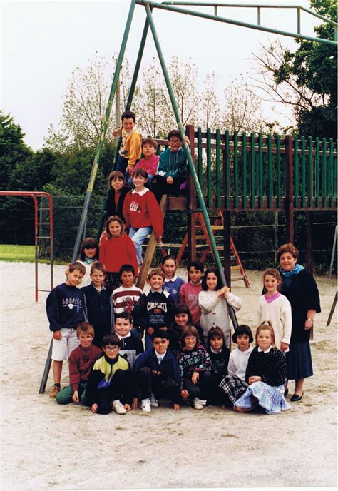 Photo De Classe Ce2 De 1993 Ecole Notre Dame De Liesse Saint Renan