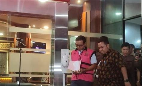 Diduga Menerima Uang Rp 15 Miliar Kasus Korupsi BTS Kominfo Kejagung