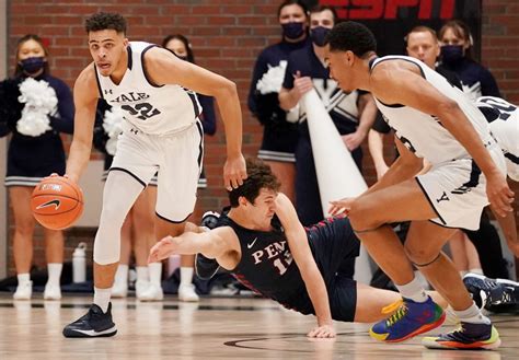 Mens Basketball Yale Aims To Defend Ivy Title Yale Daily News