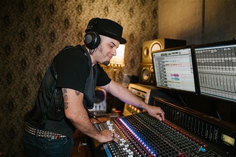 O Que É Um Produtor Musical - Produtor musical: o que ele faz e como se tornar um? | Blog do Cifra Club