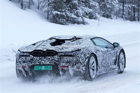 2024 Lamborghini Aventador Successor Caught Playing in the Snow, Could ...