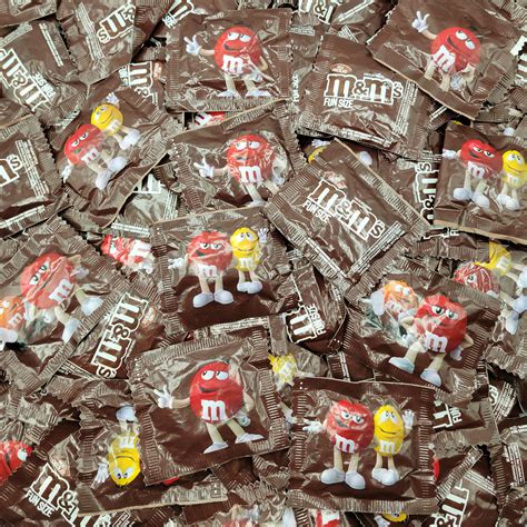 Buy Mandm S Fun Size Milk Chocolate Candy Individually Wrapped Pouches Bulk Fun Size Candy