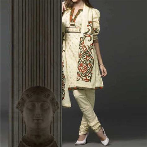 Semi Stitched Multicolor Stylish Churidar Salwar Kameez At Rs 500 Piece