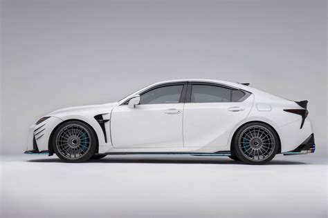 Lexus Showcases Custom IS 500 And IS 350 F Sport At SEMA | Carscoops