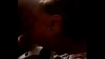 esposa chupando un extraño dick XVIDEOS