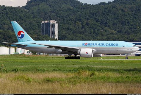 HL8046 Korean Air Lines Boeing 777 FB5 Photo By Azimi Iahra ID