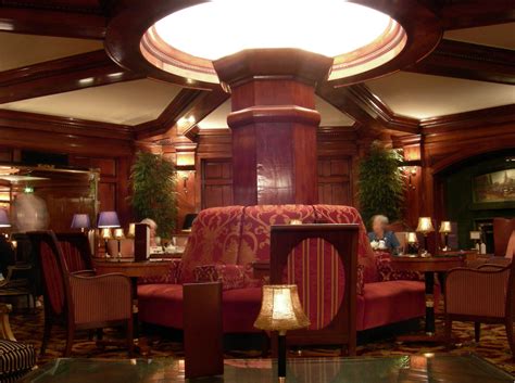 Sorrento Hotel - FrightFind